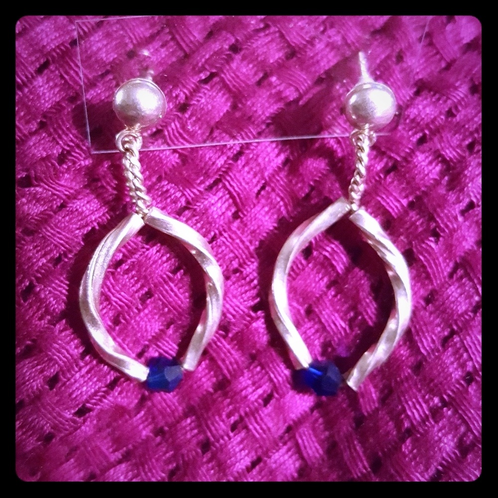 Silver wire and bead dangle earrings with posts
